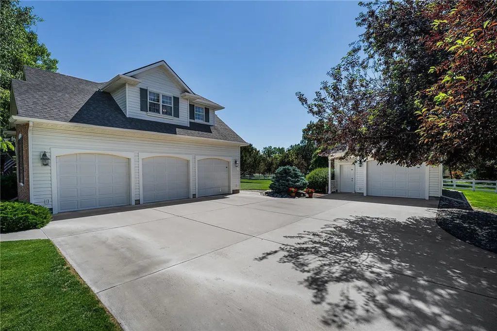 775 Bluegrass Drive W Billings MT 59106