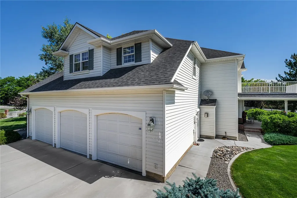 775 Bluegrass Drive W Billings MT 59106