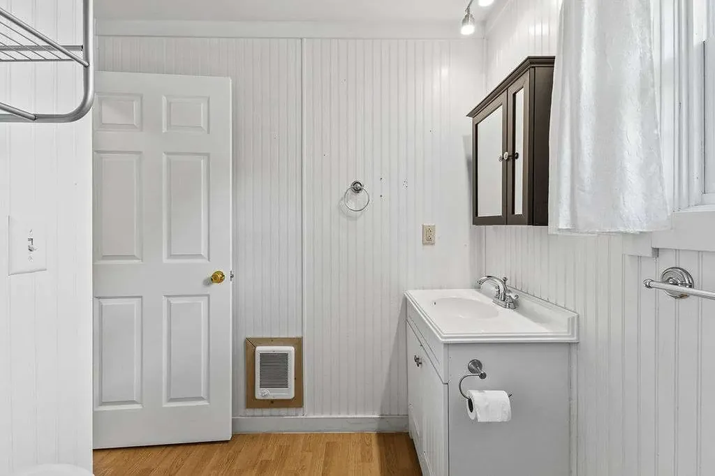 210 S Avis Street Absarokee MT 59001