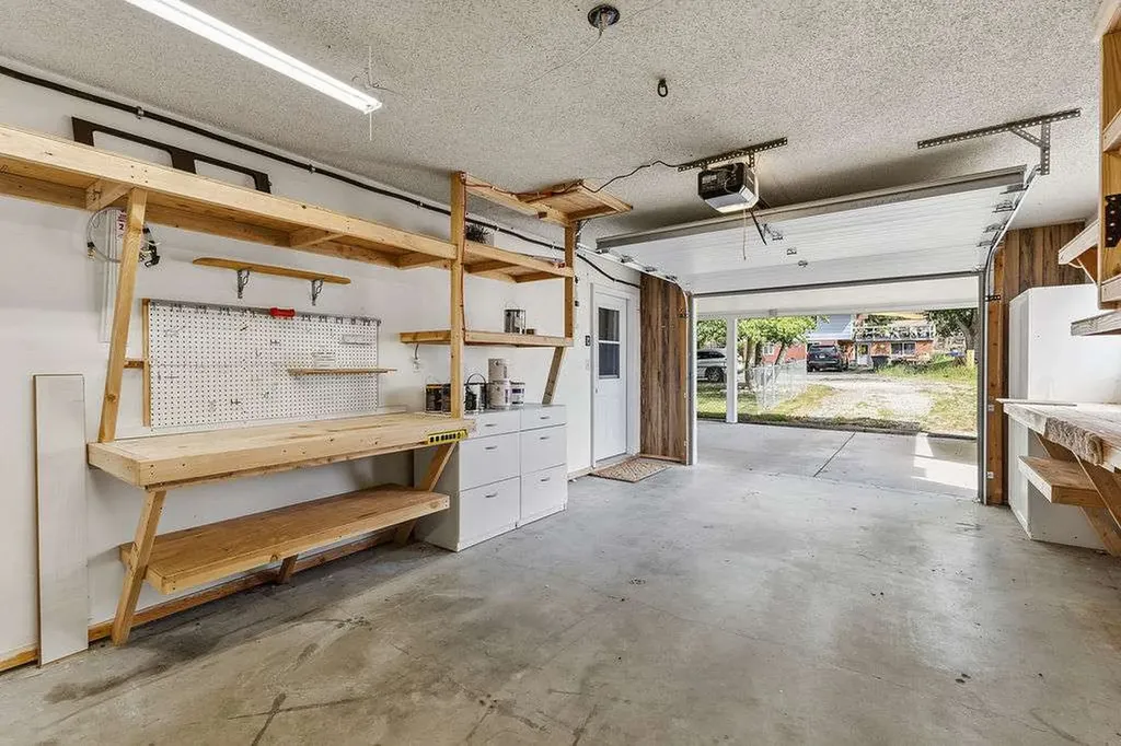 210 S Avis Street Absarokee MT 59001
