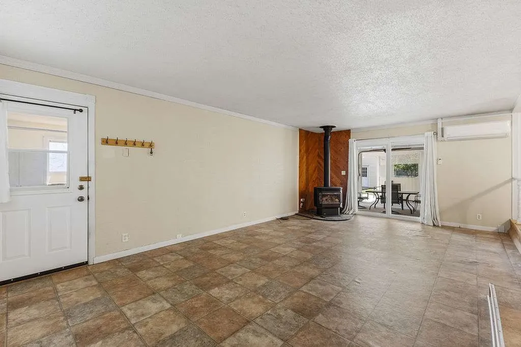 210 S Avis Street Absarokee MT 59001