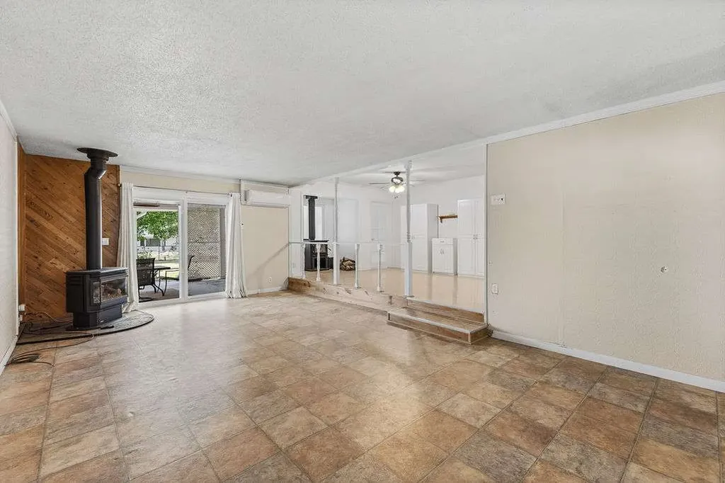 210 S Avis Street Absarokee MT 59001