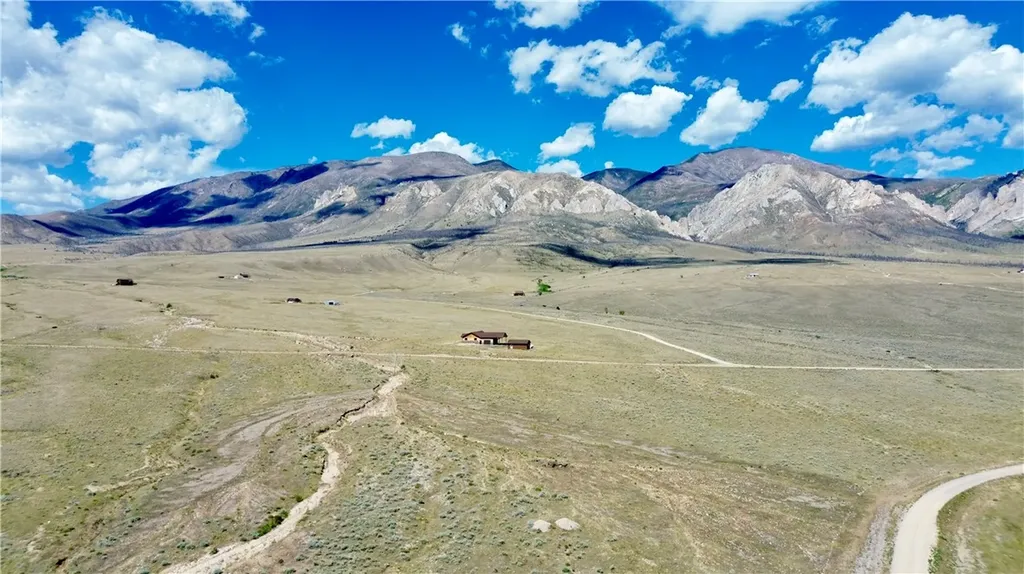Tract 17 Horny Toad Trail South Belfry MT 59008