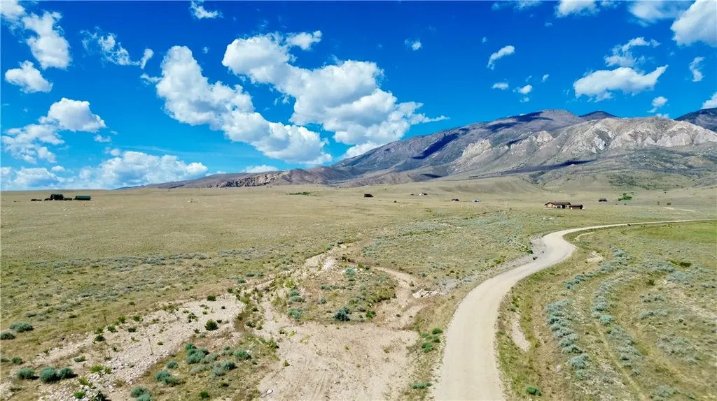 Tract 17 Horny Toad Trail South Belfry MT 59008