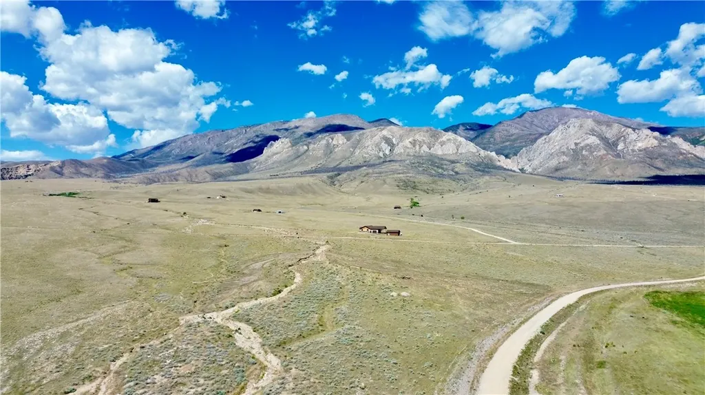 Tract 17 Horny Toad Trail South Belfry MT 59008