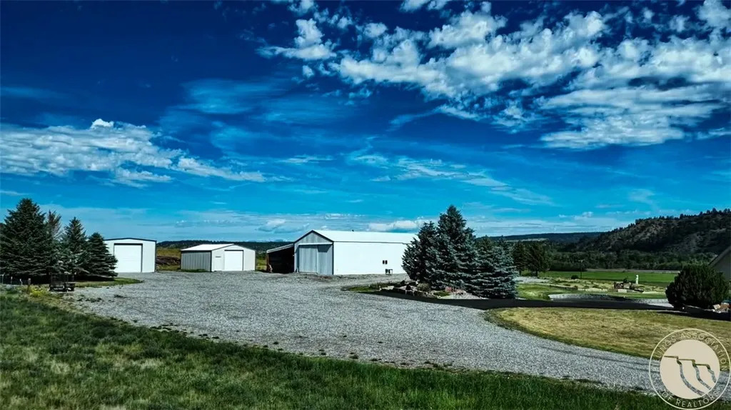 39 Valley View Road Reed Point MT 59069