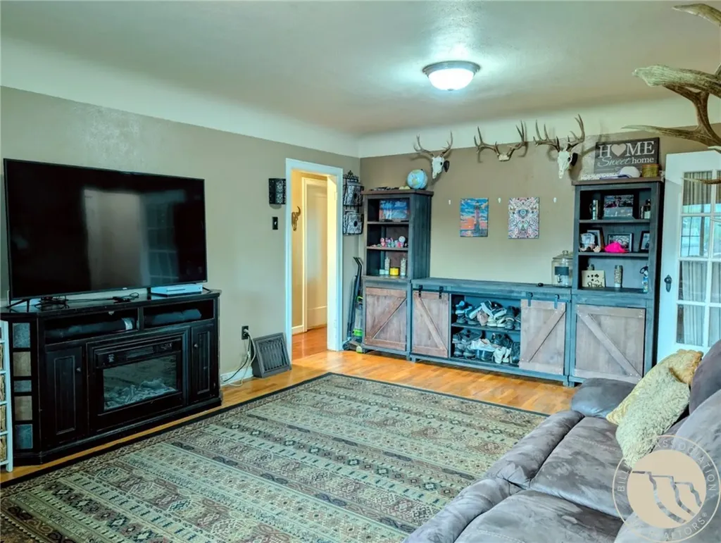 103 S 4th Street Bridger MT 59014