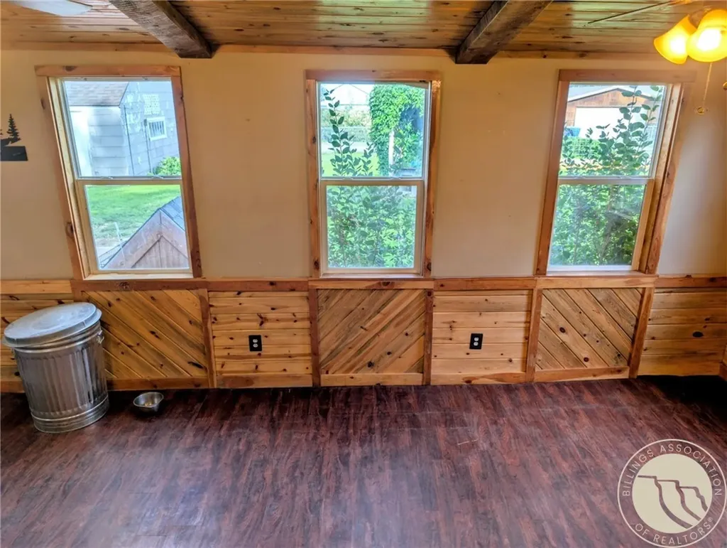 103 S 4th Street Bridger MT 59014