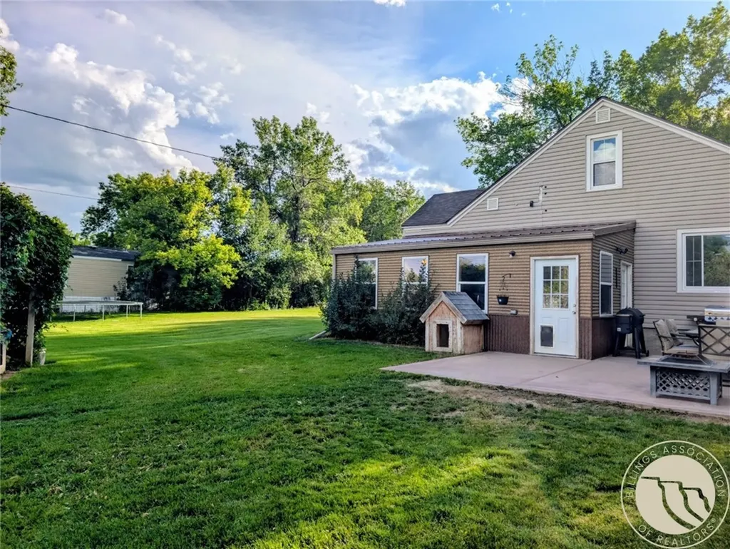 103 S 4th Street Bridger MT 59014