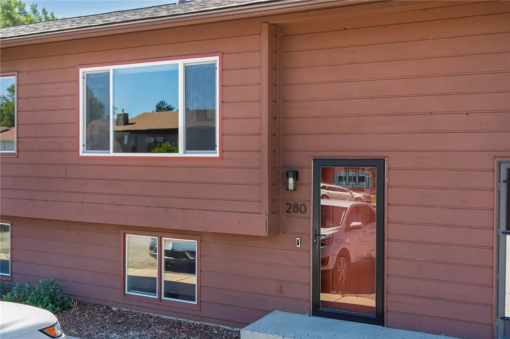 280 Westchester Square S Billings MT 59105