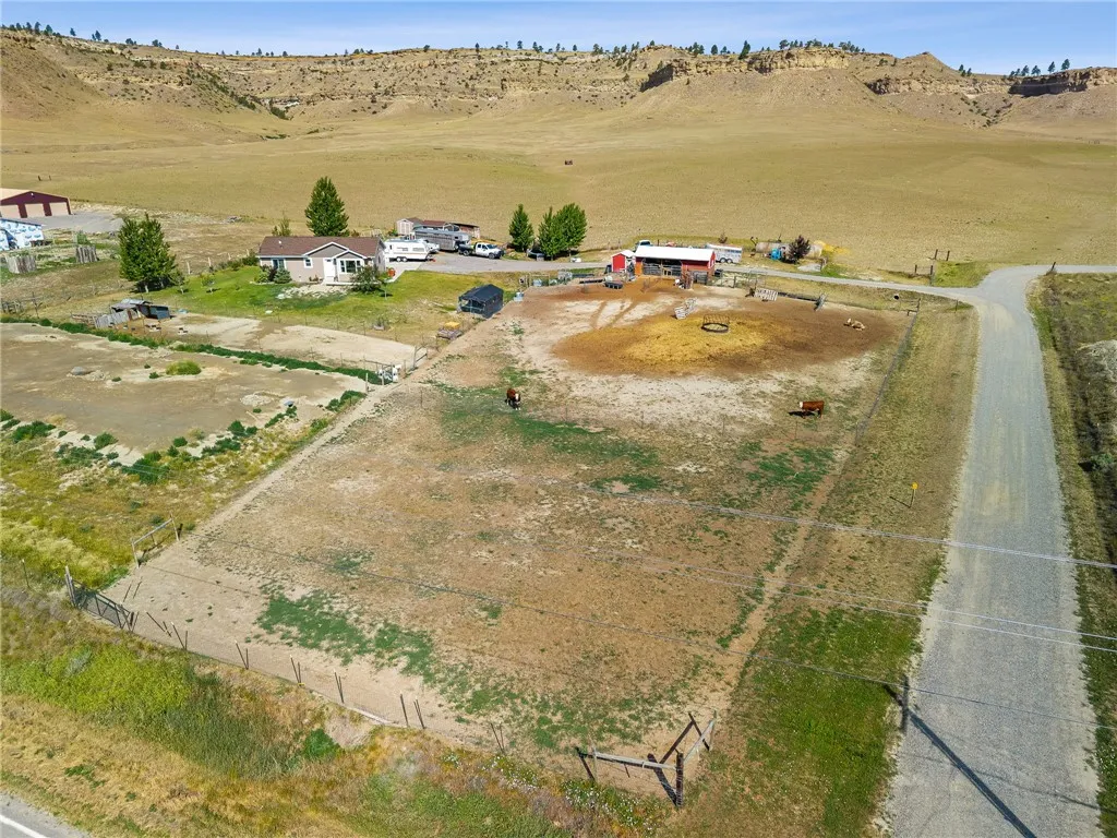 5 Square Butte Lane Park City MT 59063
