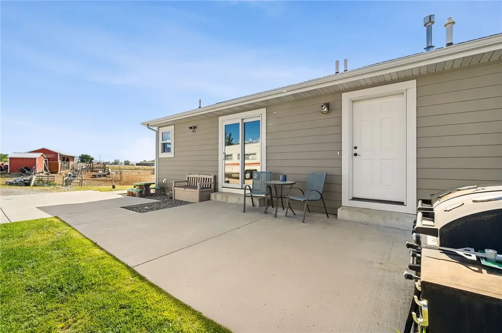 5 Square Butte Lane Park City MT 59063