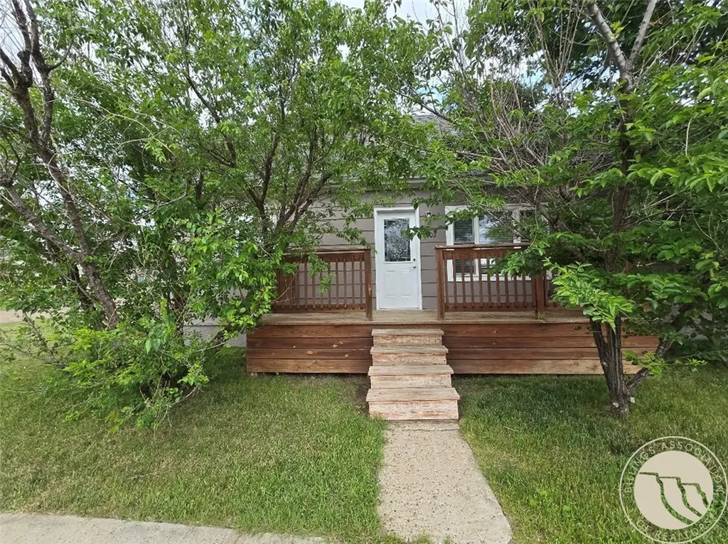302 S 8th Street E Baker MT 59313