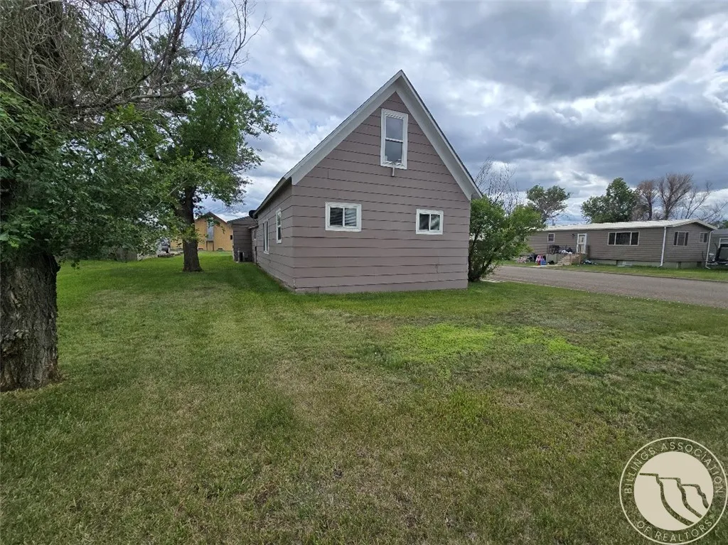302 S 8th Street E Baker MT 59313