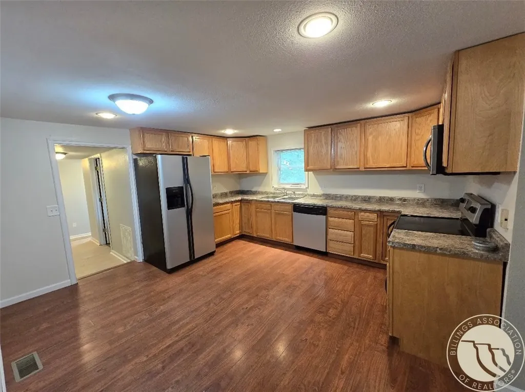 302 S 8th Street E Baker MT 59313