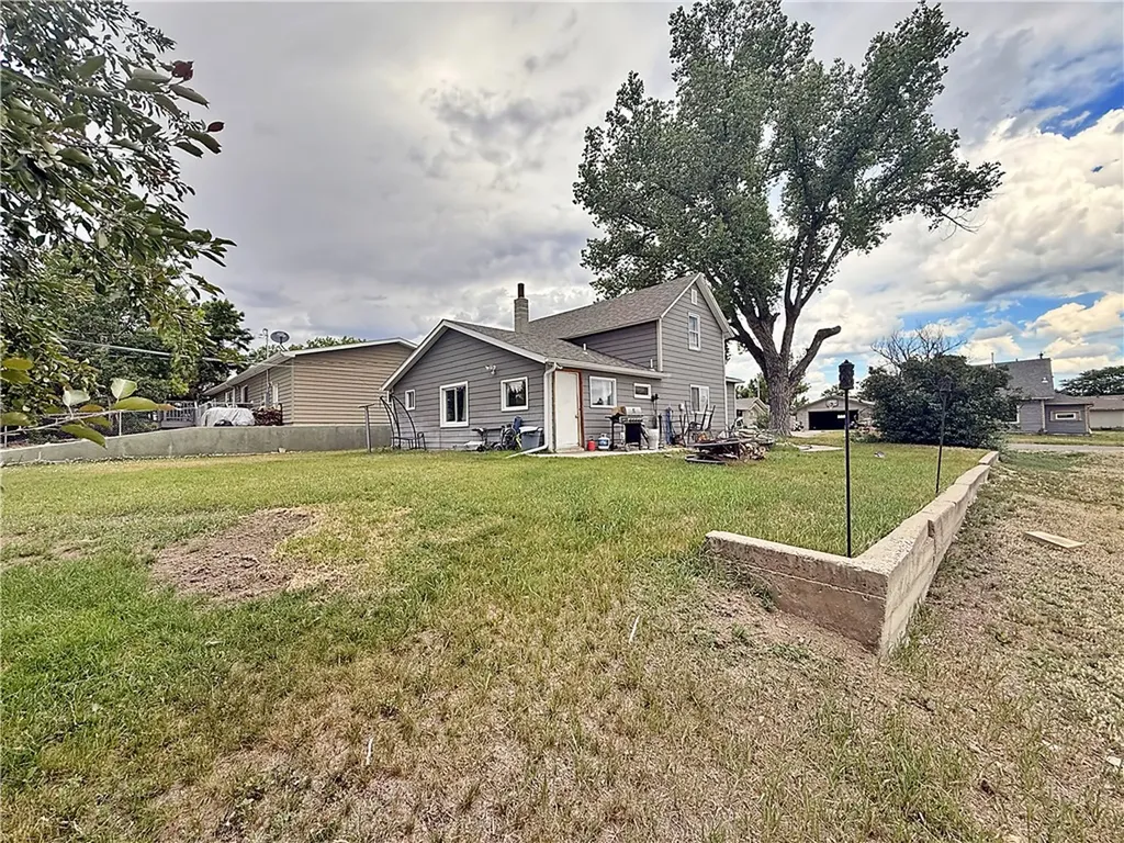 807 4th Street W Roundup MT 59072