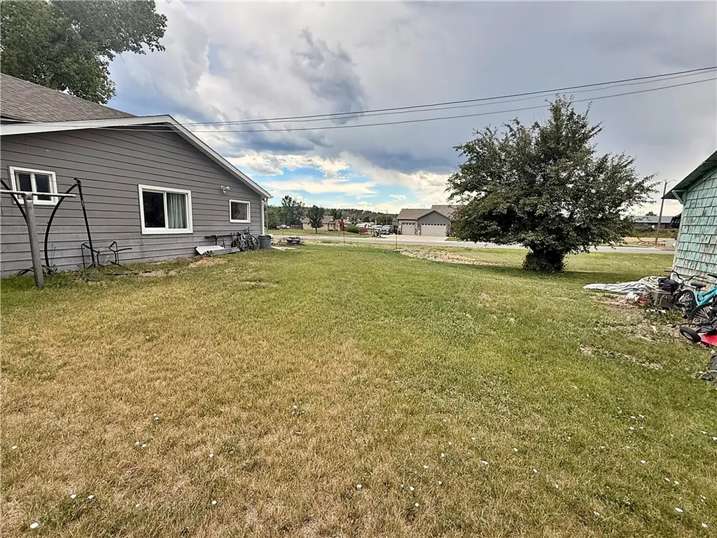 807 4th Street W Roundup MT 59072