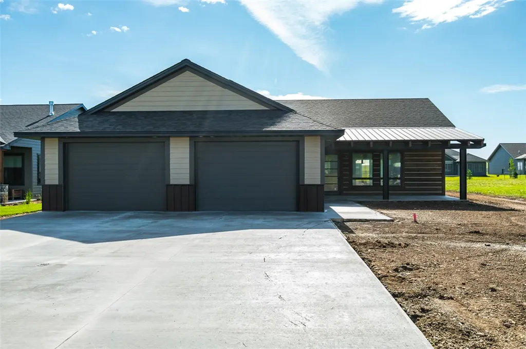 2140 Linderman Way Red Lodge MT 59068