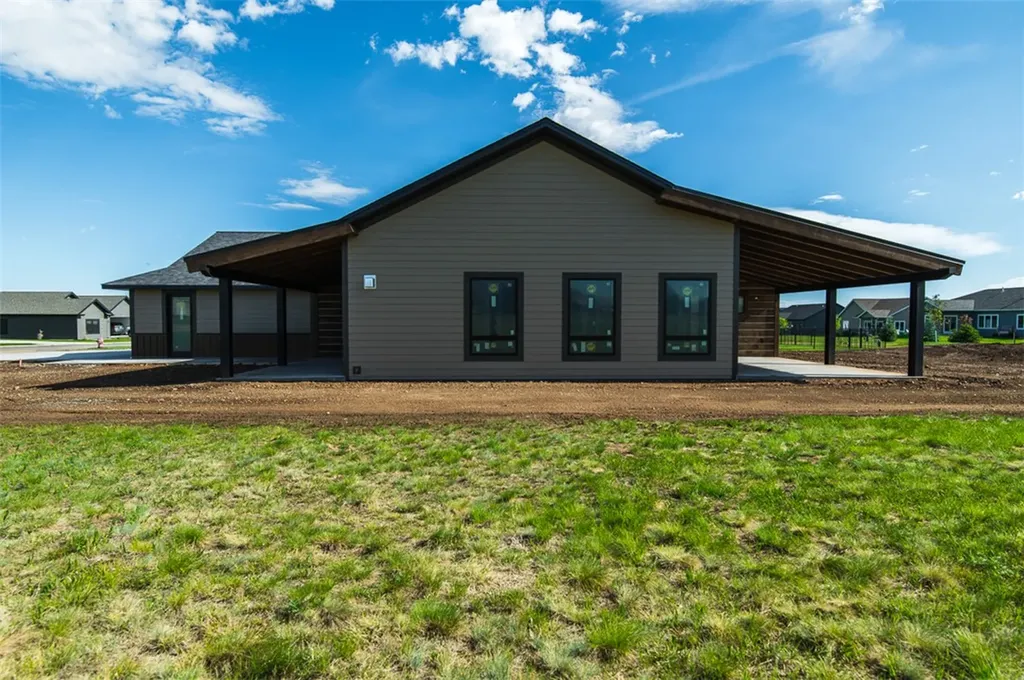 2140 Linderman Way Red Lodge MT 59068