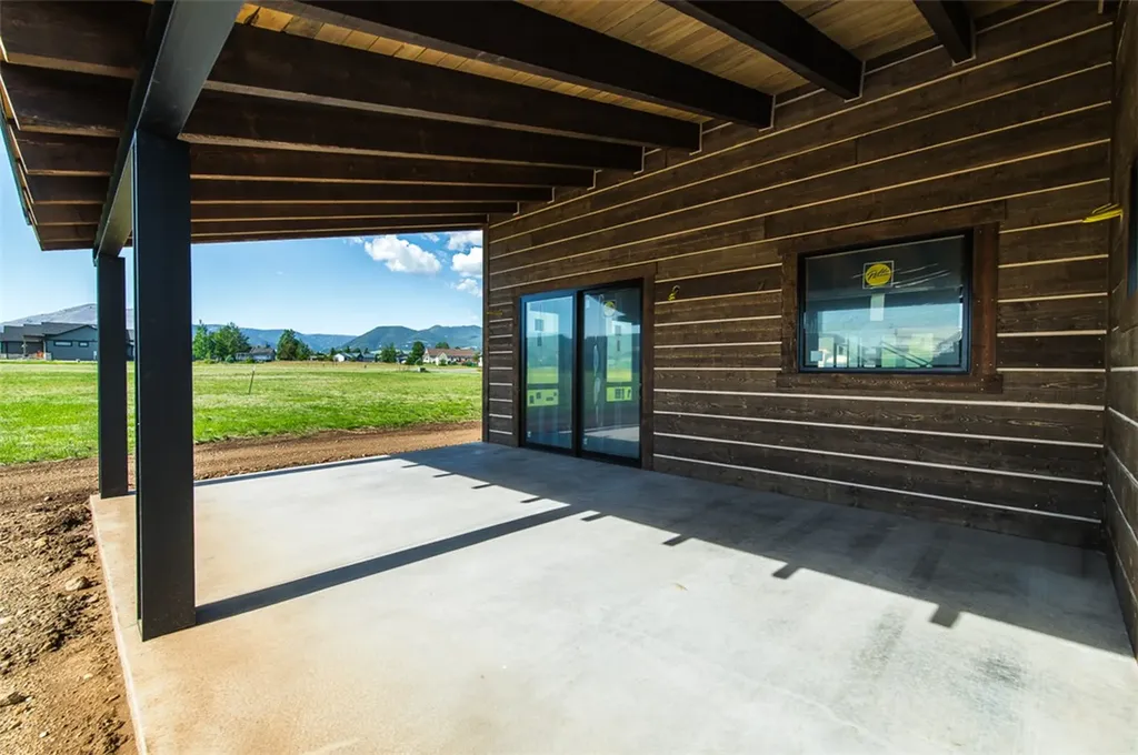 2140 Linderman Way Red Lodge MT 59068