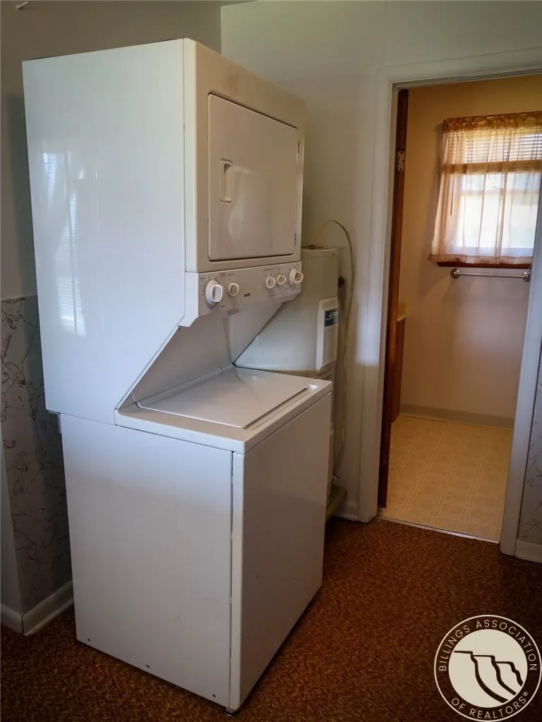 418 2nd Avenue W Melstone MT 59054