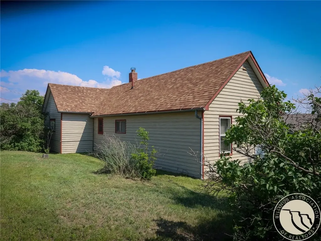 418 2nd Avenue W Melstone MT 59054