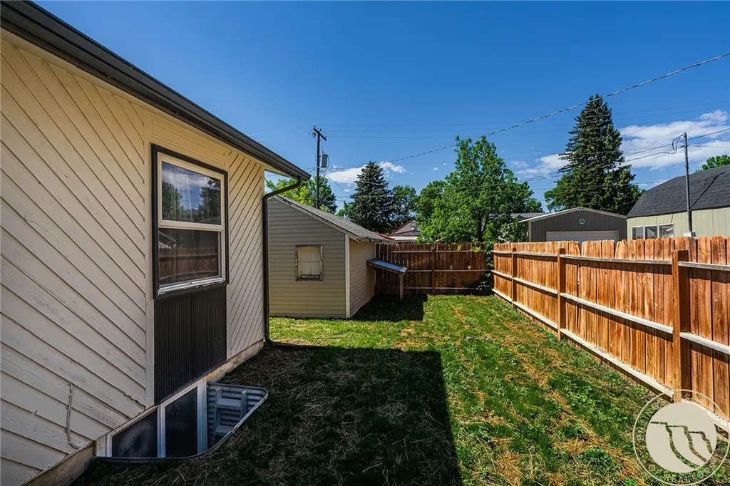 331 & 333 N. Quarry Street Columbus MT 59019