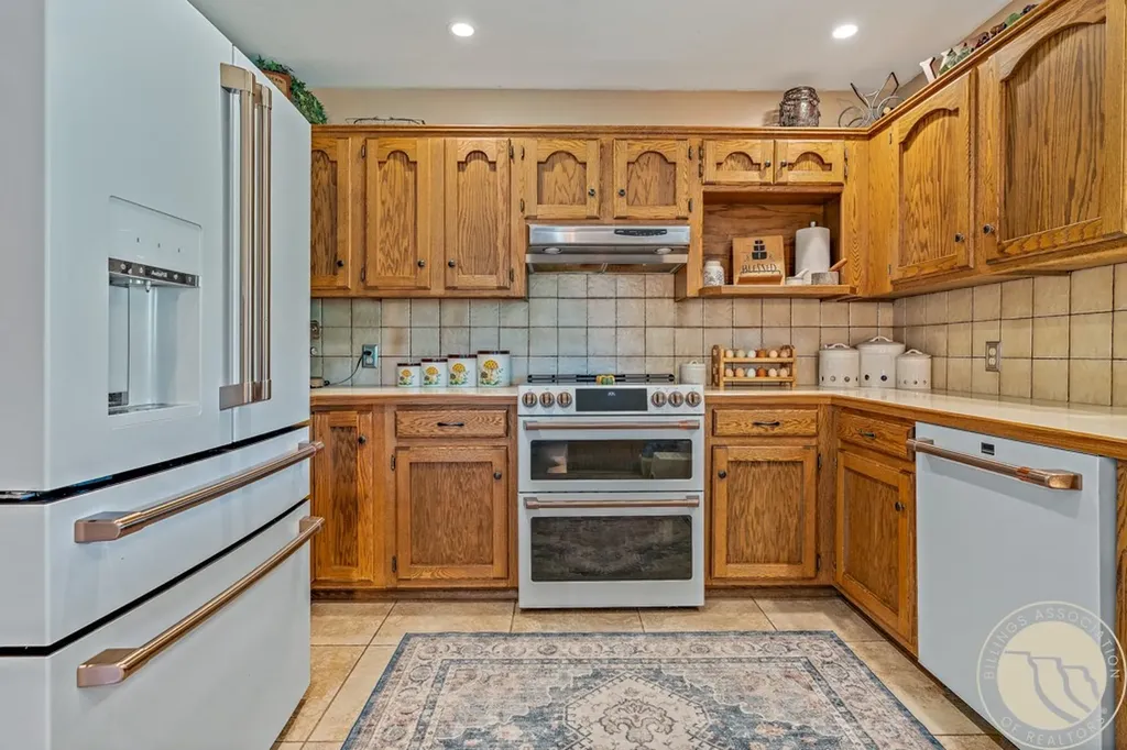 1071 Strawberry Billings MT 59105