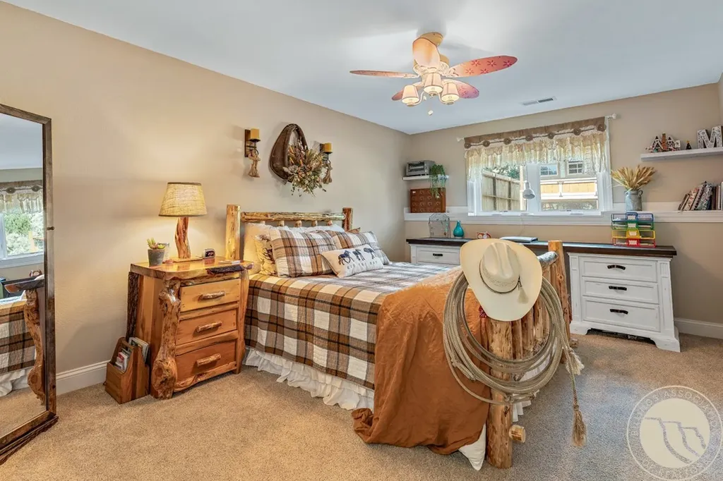1071 Strawberry Billings MT 59105