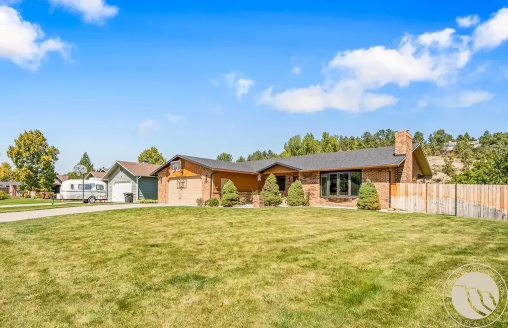 1071 Strawberry Billings MT 59105