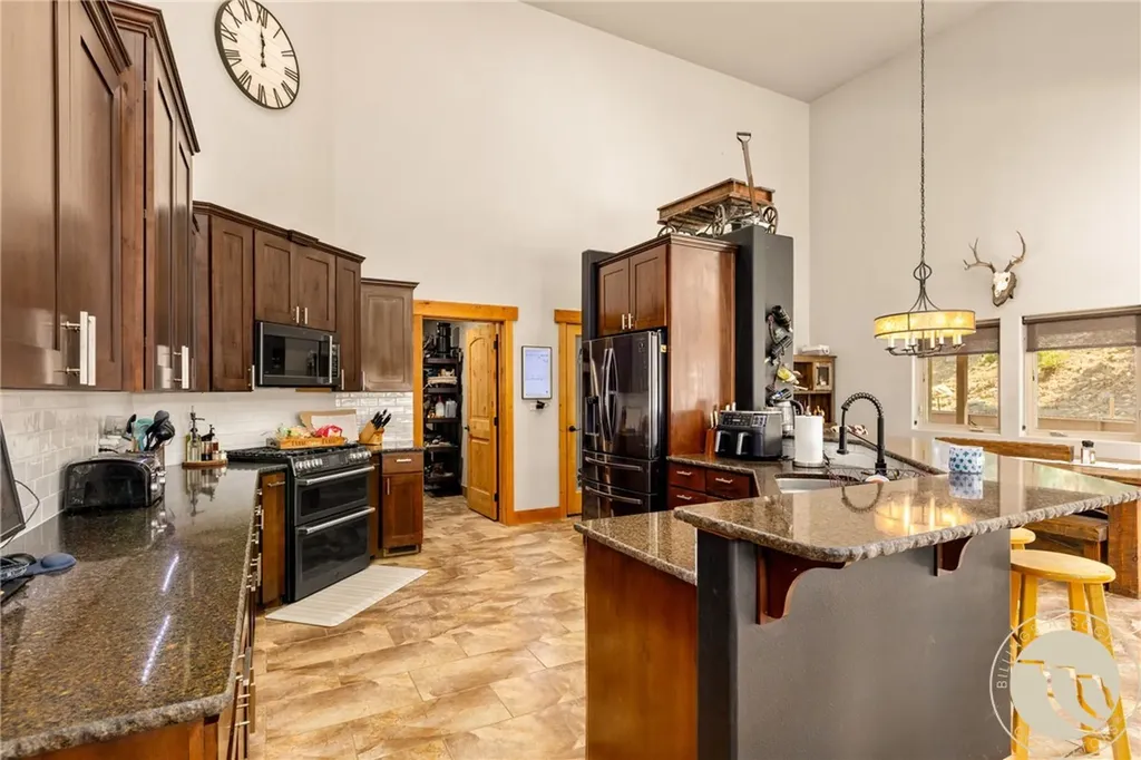 2727 Buffalo Trail Road Molt MT 59057