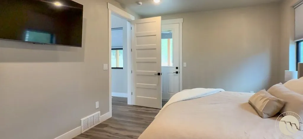 21 Medicine Rock Road Columbus MT 59019