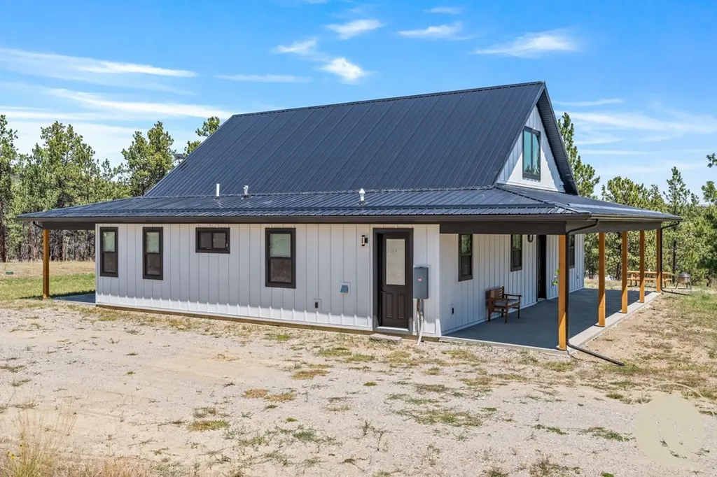 21 Medicine Rock Road Columbus MT 59019