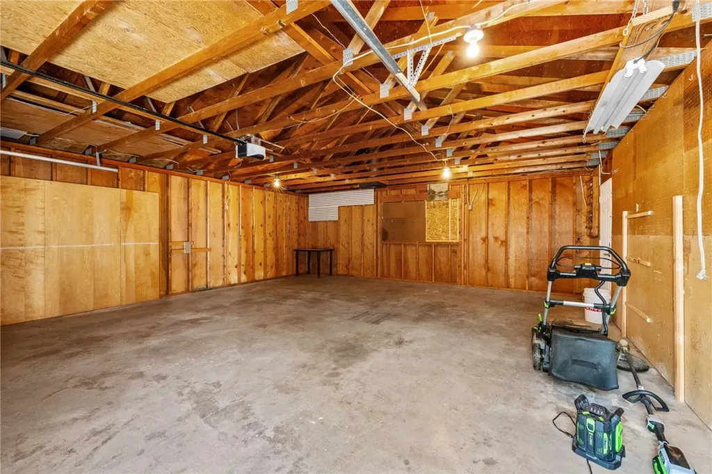 2528 Burlington Avenue Billings MT 59102
