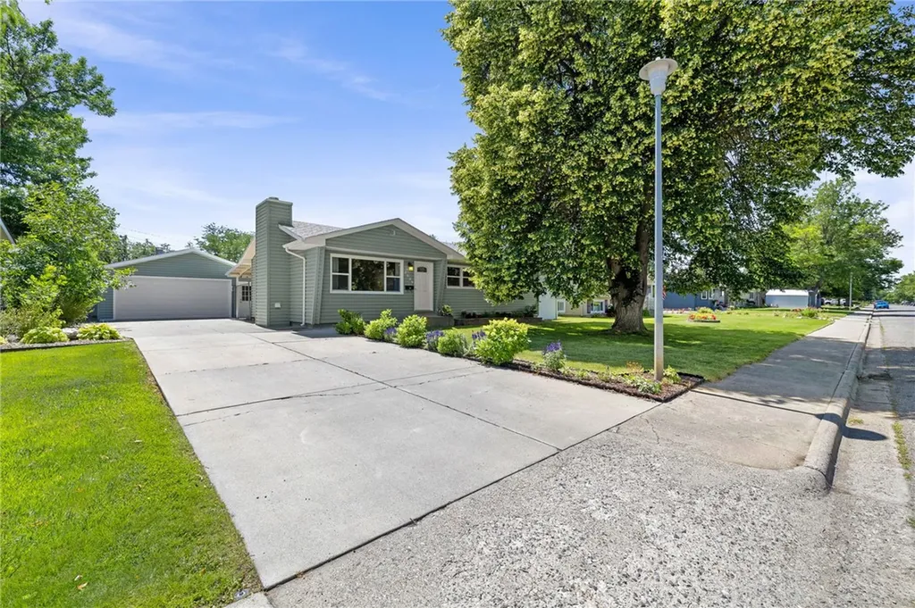 2528 Burlington Avenue Billings MT 59102