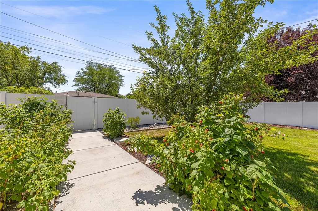 2528 Burlington Avenue Billings MT 59102
