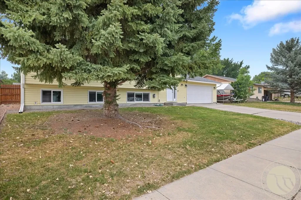 1106 13th Avenue Laurel MT 59044