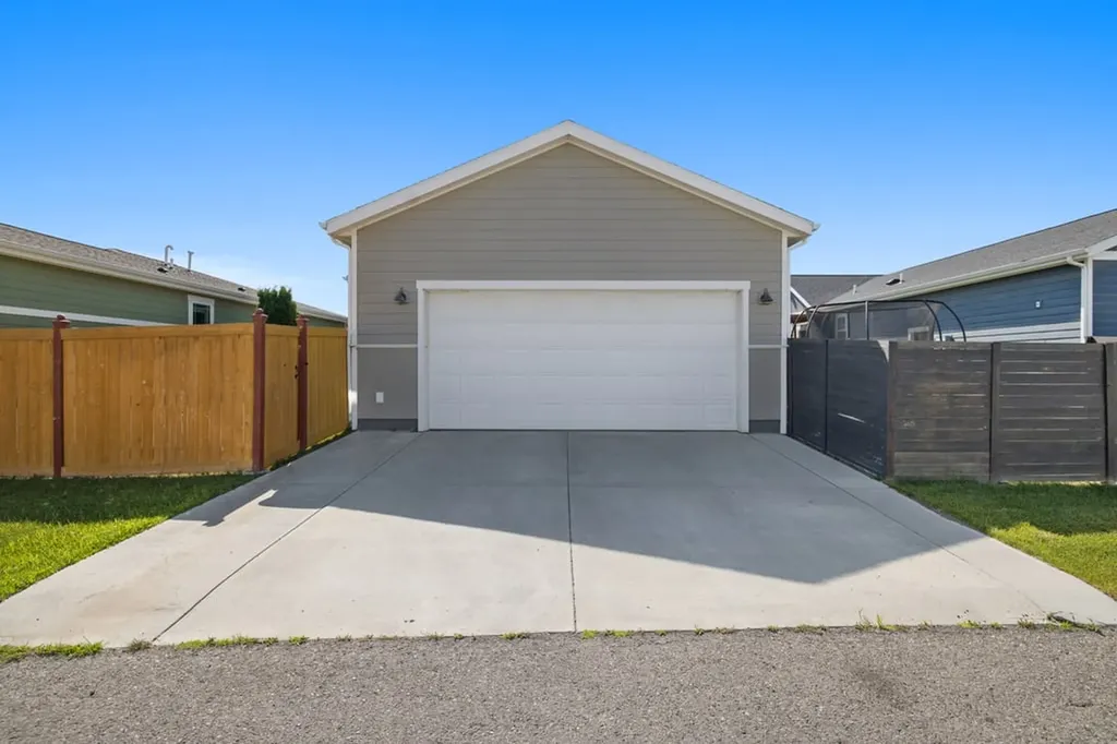 1809 Annas Garden Lane Billings MT 59101