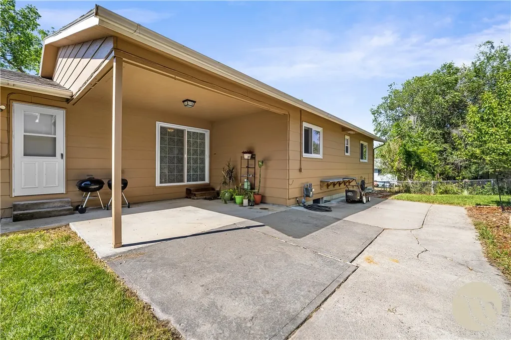 1727 Augsburg Drive Billings MT 59105