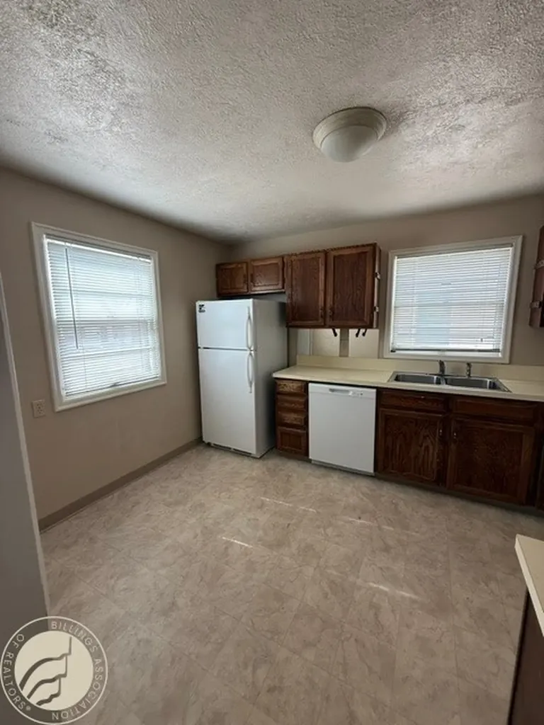 1127 Harvard Avenue Billings MT 59102