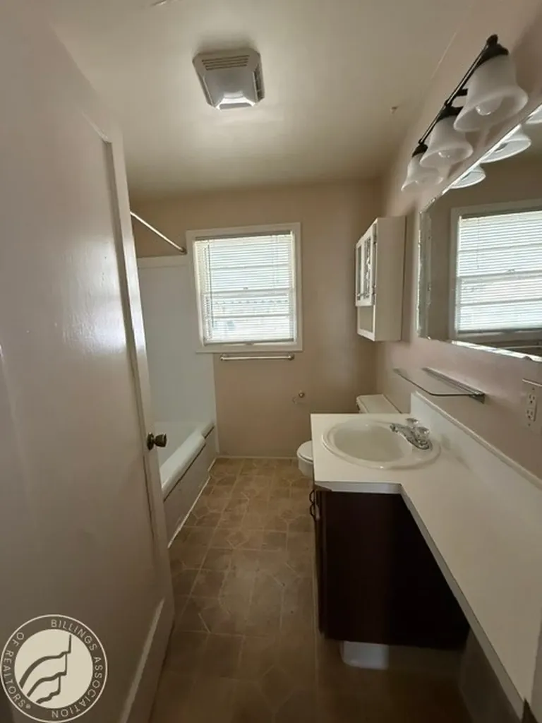 1127 Harvard Avenue Billings MT 59102