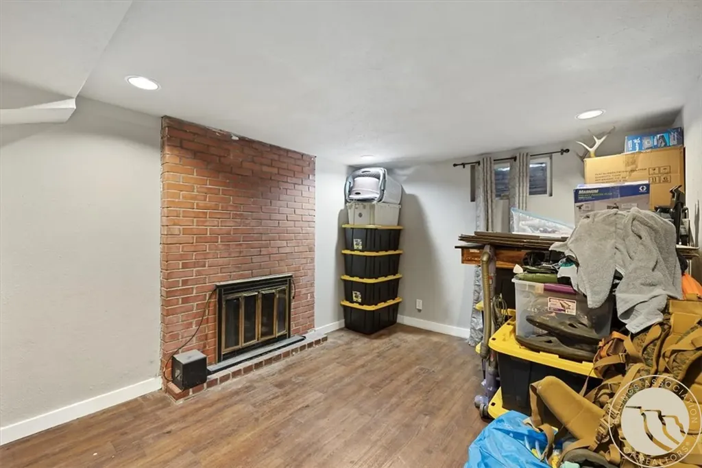 2424 Elizabeth Street Billings MT 59102