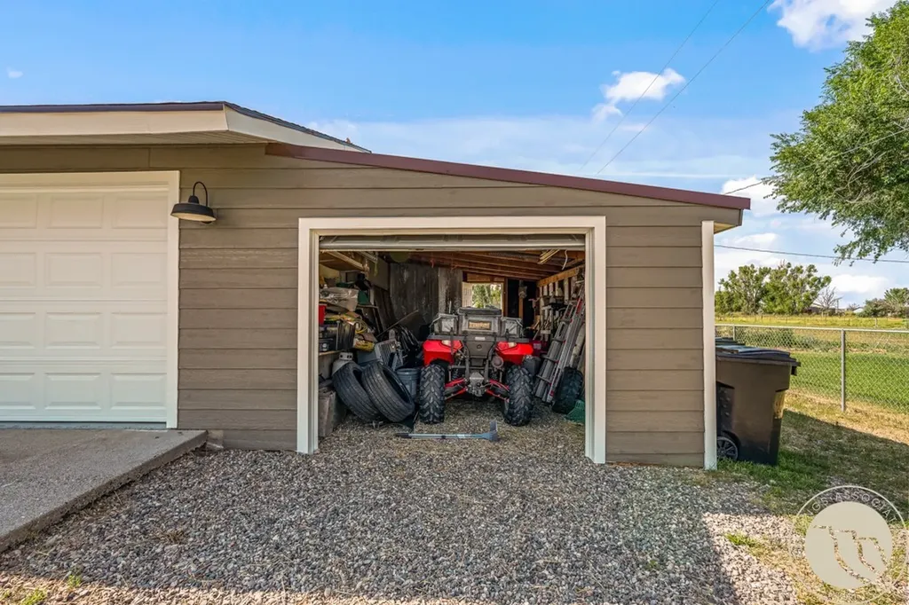 5524 Haynes Road Shepherd MT 59079