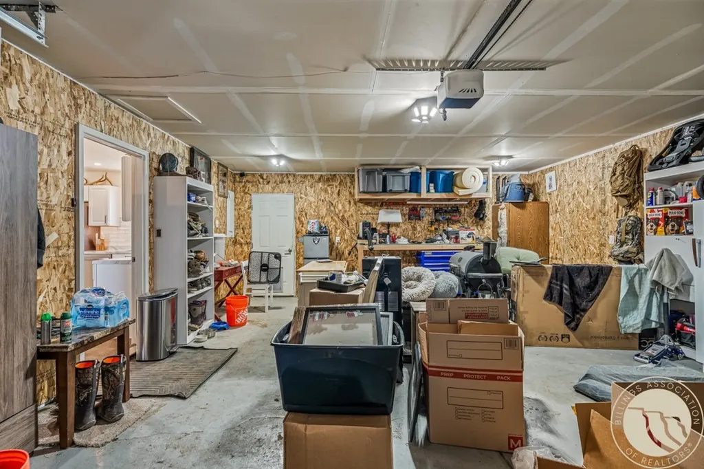 5524 Haynes Road Shepherd MT 59079
