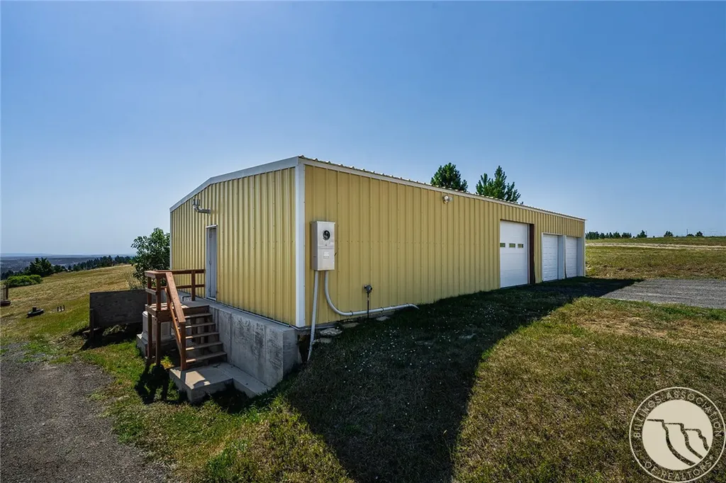 411 Shane Ridge Road Columbus MT 59019