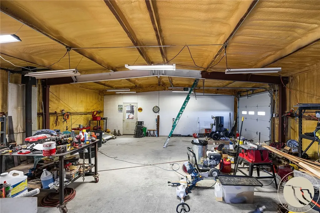411 Shane Ridge Road Columbus MT 59019