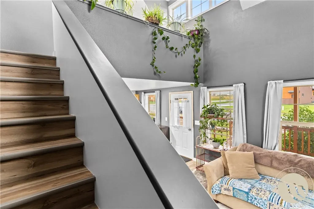 3006 Elderberry Avenue Red Lodge MT 59068