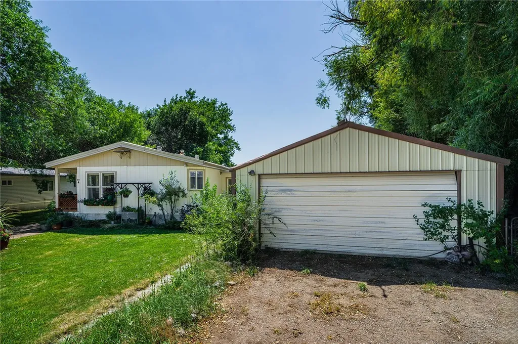 9026 Kautzman Road Billings MT 59101