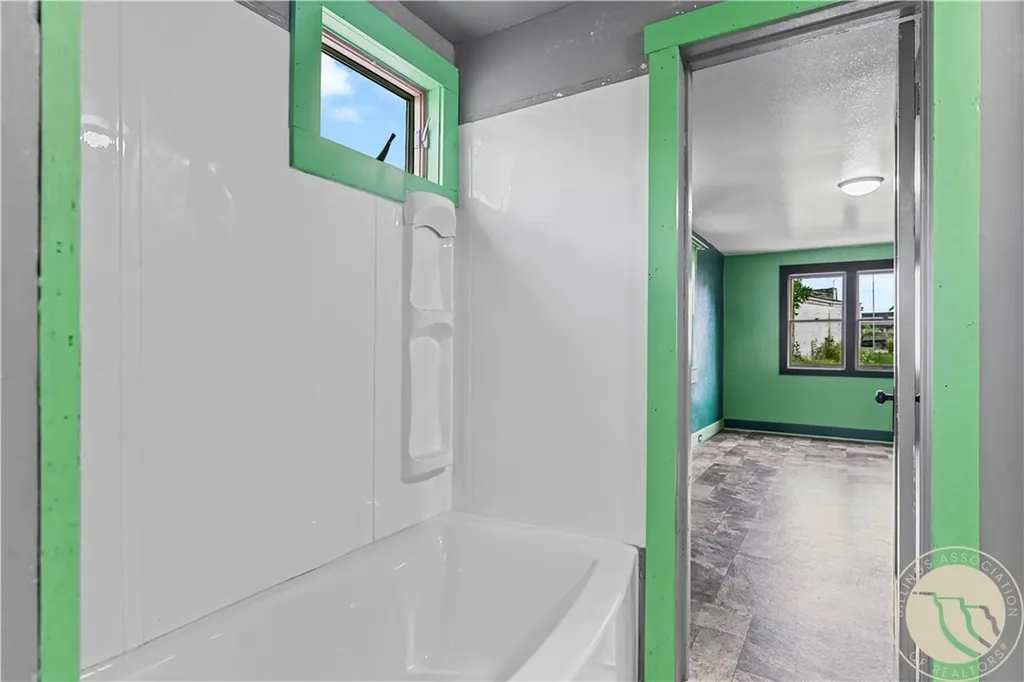 111 Harley Avenue Fromberg MT 59029