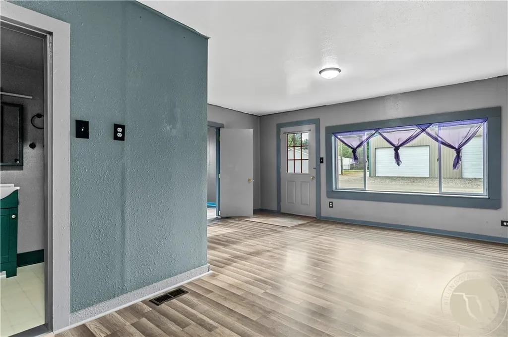 111 Harley Avenue Fromberg MT 59029